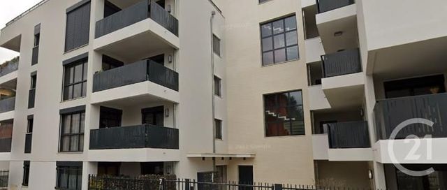 parking à louer - 13.0 m2 - LYON - 69004 - RHONE-ALPES - Century 21 Perspective Immobilier