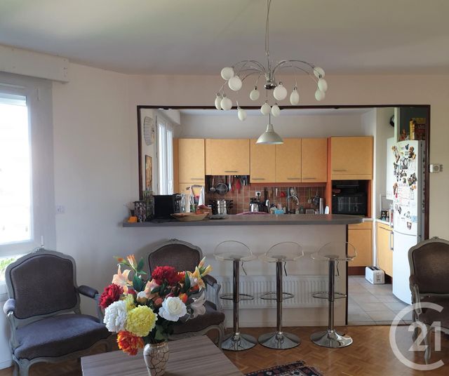 Appartement T5 à vendre - 5 pièces - 110.27 m2 - LYON - 69004 - RHONE-ALPES - Century 21 Perspective Immobilier Appartement T5 à vendre - 5 pièces - 110.27 m2 - LYON - 69004 - RHONE-ALPES - Century 21 Perspective Immobilier