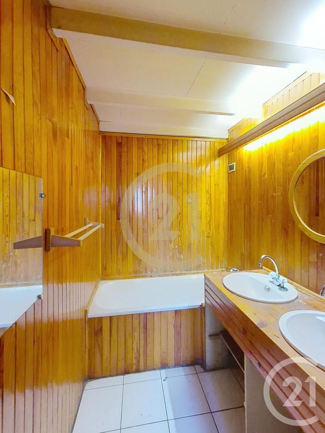 Appartement T4 à vendre - 4 pièces - 102.62 m2 - LYON - 69004 - RHONE-ALPES - Century 21 Perspective Immobilier