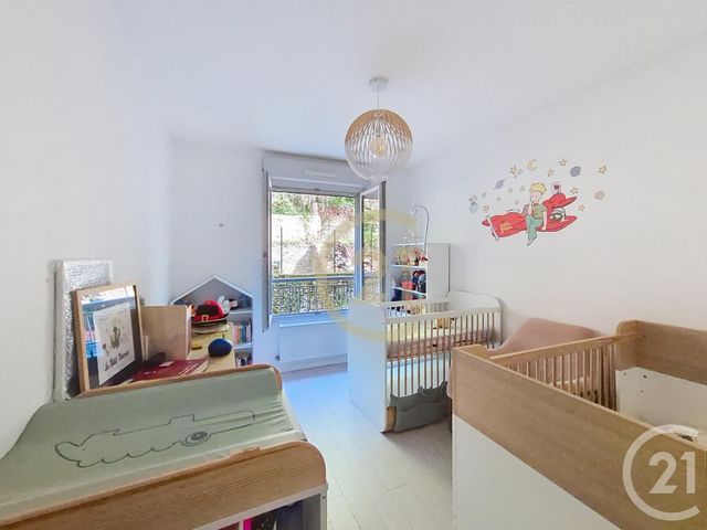 Afficher la photo en grand Appartement T4 à vendre - 4 pièces - 92.88 m2 - LYON - 69004 - RHONE-ALPES - Century 21 Perspective Immobilier