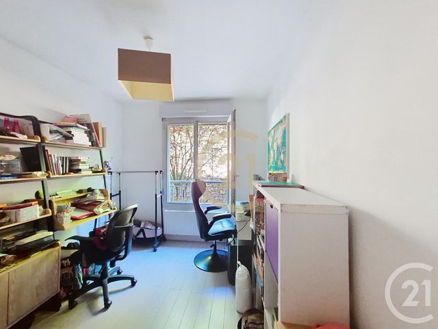 Afficher la photo en grand Appartement T4 à vendre - 4 pièces - 92.88 m2 - LYON - 69004 - RHONE-ALPES - Century 21 Perspective Immobilier