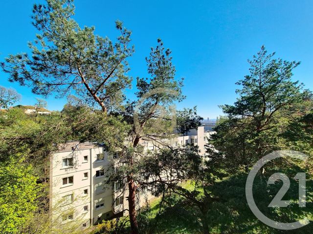 Afficher la photo en grand Appartement T5 à vendre - 5 pièces - 112.34 m2 - CALUIRE ET CUIRE - 69 - RHONE-ALPES - Century 21 Perspective Immobilier