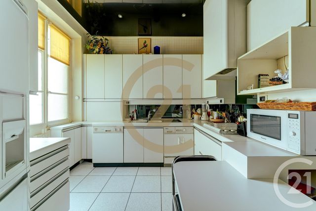 Appartement T6 à vendre - 6 pièces - 197.74 m2 - LYON - 69006 - RHONE-ALPES - Century 21 Perspective Immobilier