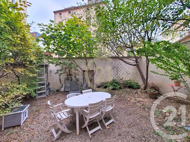 Appartement Local à vendre LYON