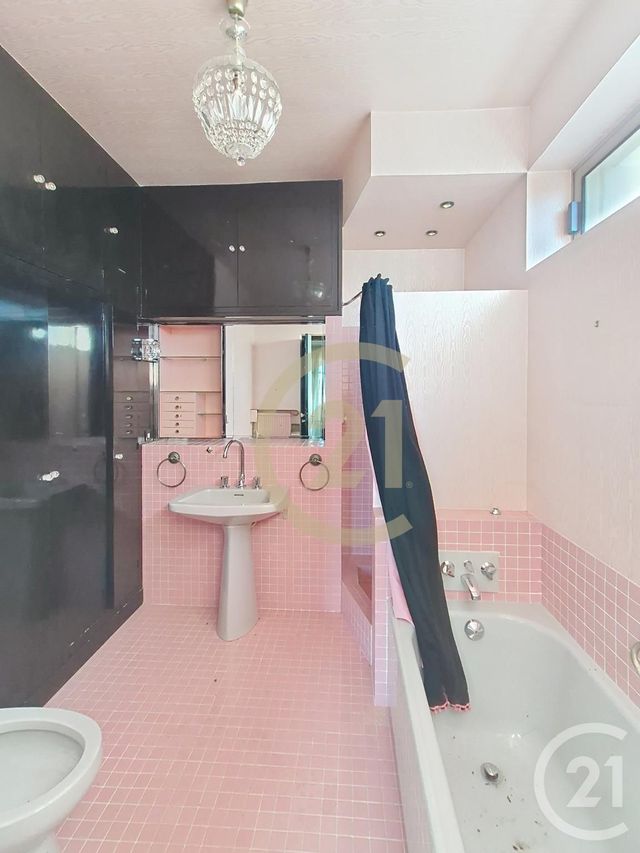 Appartement T5 à vendre - 5 pièces - 125.84 m2 - LYON - 69004 - RHONE-ALPES - Century 21 Perspective Immobilier