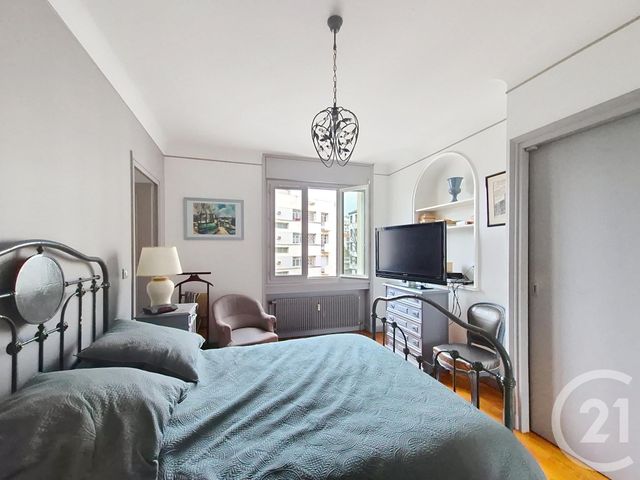 Appartement T5 à vendre - 5 pièces - 124.53 m2 - LYON - 69004 - RHONE-ALPES - Century 21 Perspective Immobilier