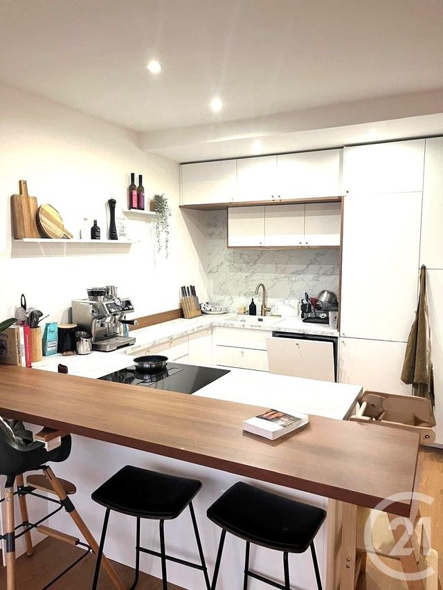 Appartement T4 à vendre - 4 pièces - 81.75 m2 - CALUIRE ET CUIRE - 69 - RHONE-ALPES - Century 21 Perspective Immobilier