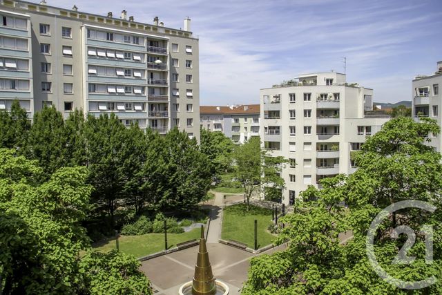 Parking à louer LYON