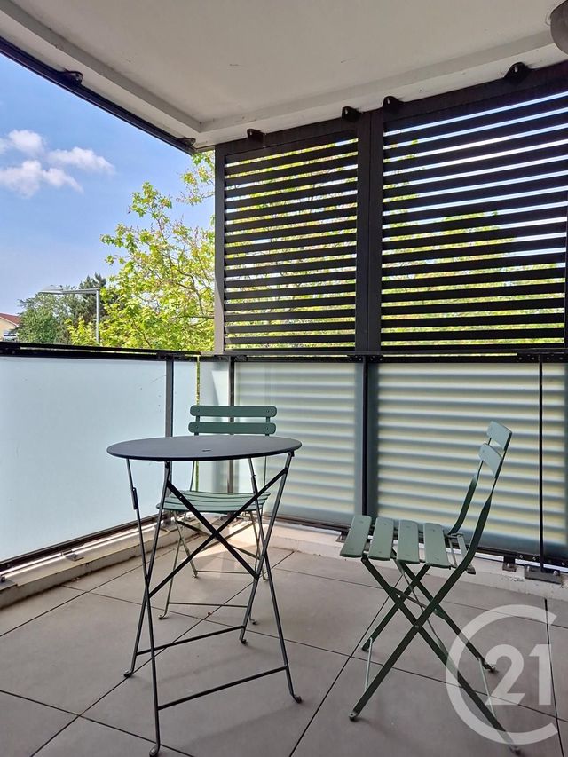 Appartement T2 à vendre - 2 pièces - 42.23 m2 - LYON - 69004 - RHONE-ALPES - Century 21 Perspective Immobilier