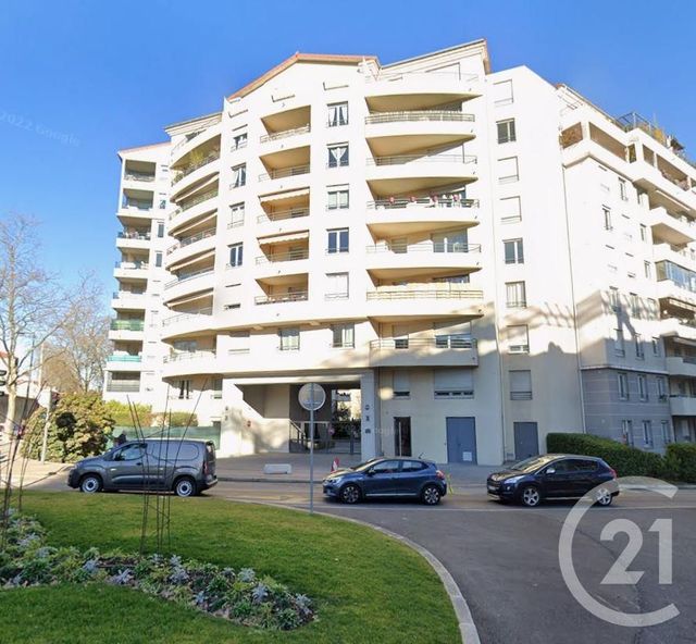 Appartement T3 à vendre - 3 pièces - 73.03 m2 - LYON - 69004 - RHONE-ALPES - Century 21 Perspective Immobilier