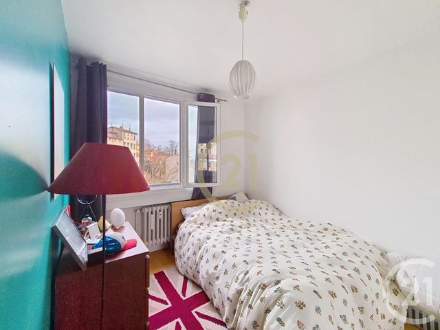 Appartement T3 à vendre - 3 pièces - 57.61 m2 - LYON - 69004 - RHONE-ALPES - Century 21 Perspective Immobilier