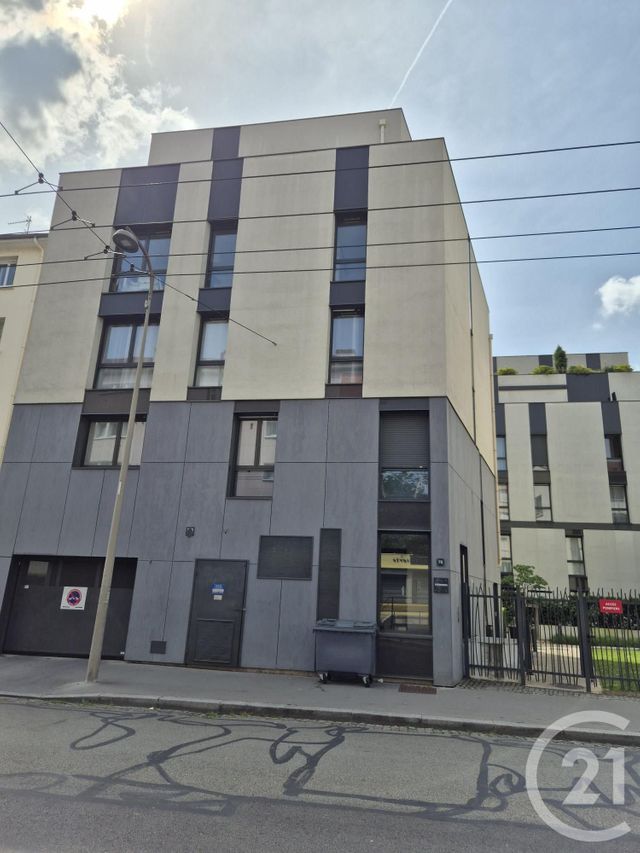 parking à louer - 13.0 m2 - LYON - 69004 - RHONE-ALPES - Century 21 Perspective Immobilier