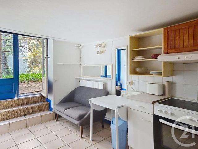 Appartement T1 à louer - 1 pièce - 19.82 m2 - LYON - 69004 - RHONE-ALPES - Century 21 Perspective Immobilier
