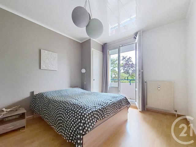 Appartement T4 à vendre - 4 pièces - 85.22 m2 - CALUIRE ET CUIRE - 69 - RHONE-ALPES - Century 21 Perspective Immobilier