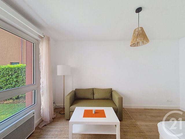 Appartement T1 à louer - 1 pièce - 30.05 m2 - LYON - 69004 - RHONE-ALPES - Century 21 Perspective Immobilier