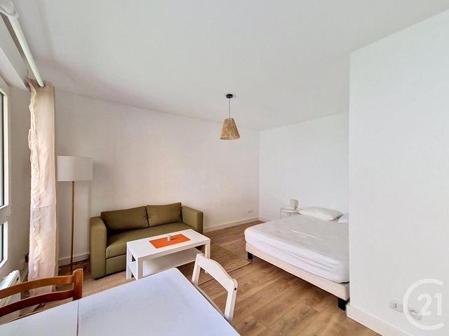 Appartement T1 à louer - 1 pièce - 30.05 m2 - LYON - 69004 - RHONE-ALPES - Century 21 Perspective Immobilier