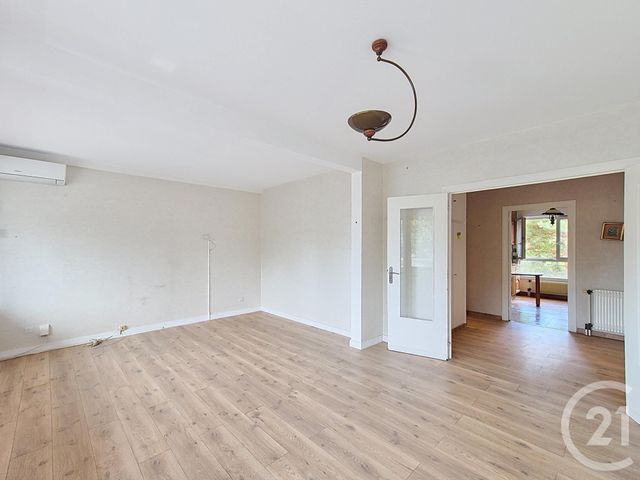 Appartement T4 à vendre - 4 pièces - 86.01 m2 - CALUIRE ET CUIRE - 69 - RHONE-ALPES - Century 21 Perspective Immobilier