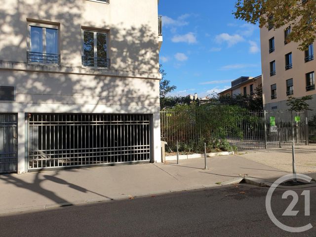 Parking à louer LYON