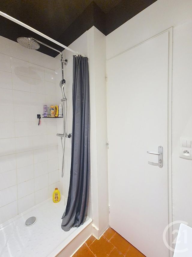 Appartement T2 à louer - 2 pièces - 48.62 m2 - LYON - 69001 - RHONE-ALPES - Century 21 Perspective Immobilier