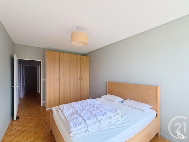 Appartement T3 à louer - 3 pièces - 81.26 m2 - LYON - 69004 - RHONE-ALPES - Century 21 Perspective Immobilier