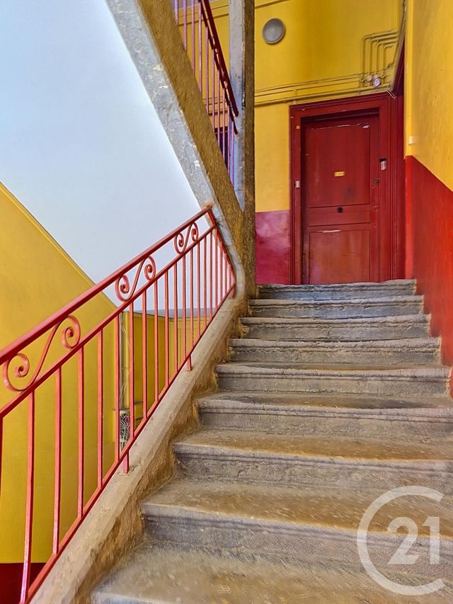 Appartement T1 à louer - 1 pièce - 43.1 m2 - LYON - 69001 - RHONE-ALPES - Century 21 Perspective Immobilier
