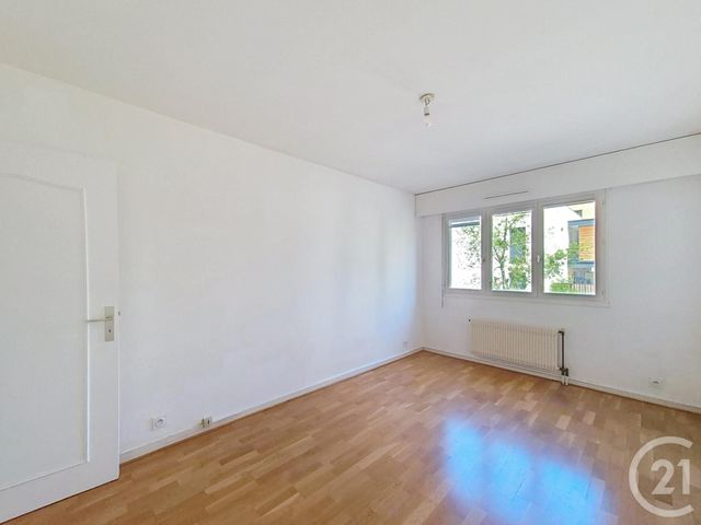 Appartement T4 à louer - 4 pièces - 103.72 m2 - LYON - 69004 - RHONE-ALPES - Century 21 Perspective Immobilier